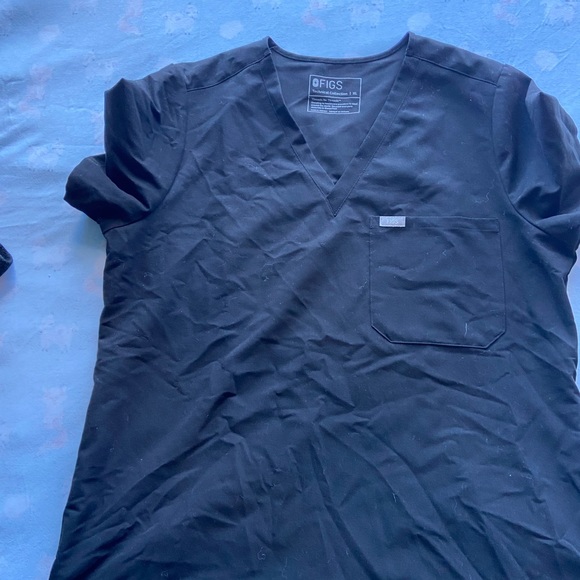 BLACK FIGS - Picture 3 of 6